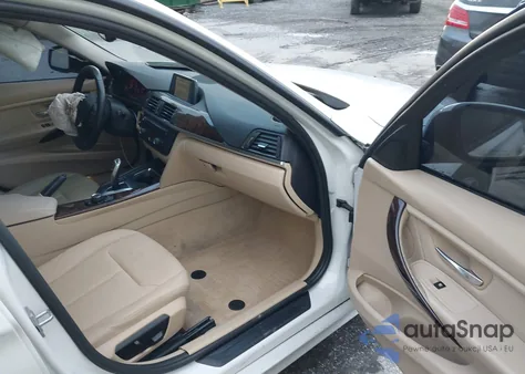 2013 BMW 328I z USA, uszkodzony, nr VIN WBA3A5G55DNP26306